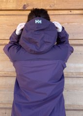 Dámská vínová nepromokavá bunda Helly Hansen, vel. M