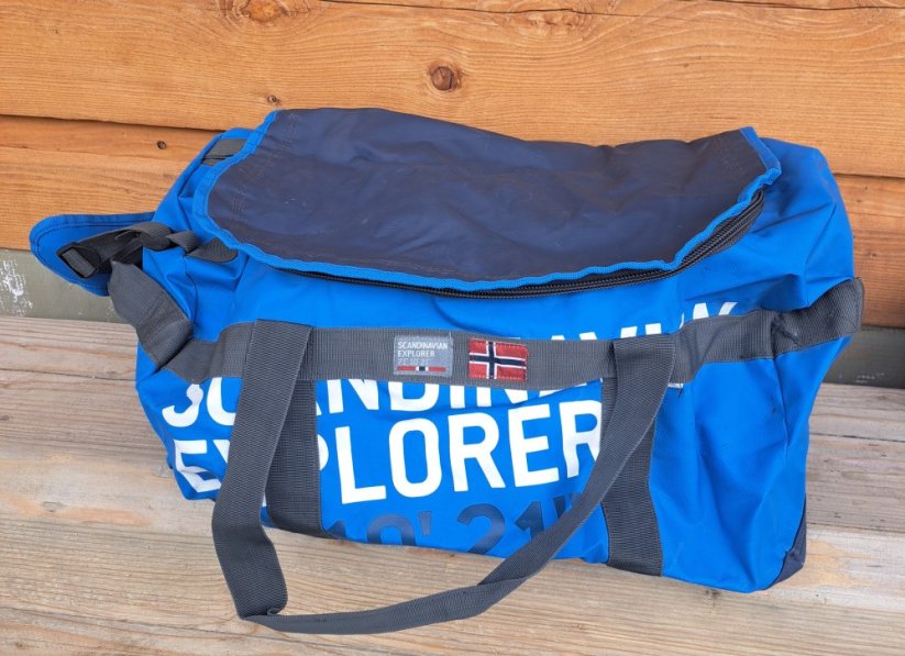 Pevná cestovní taška Scandinavien explorer