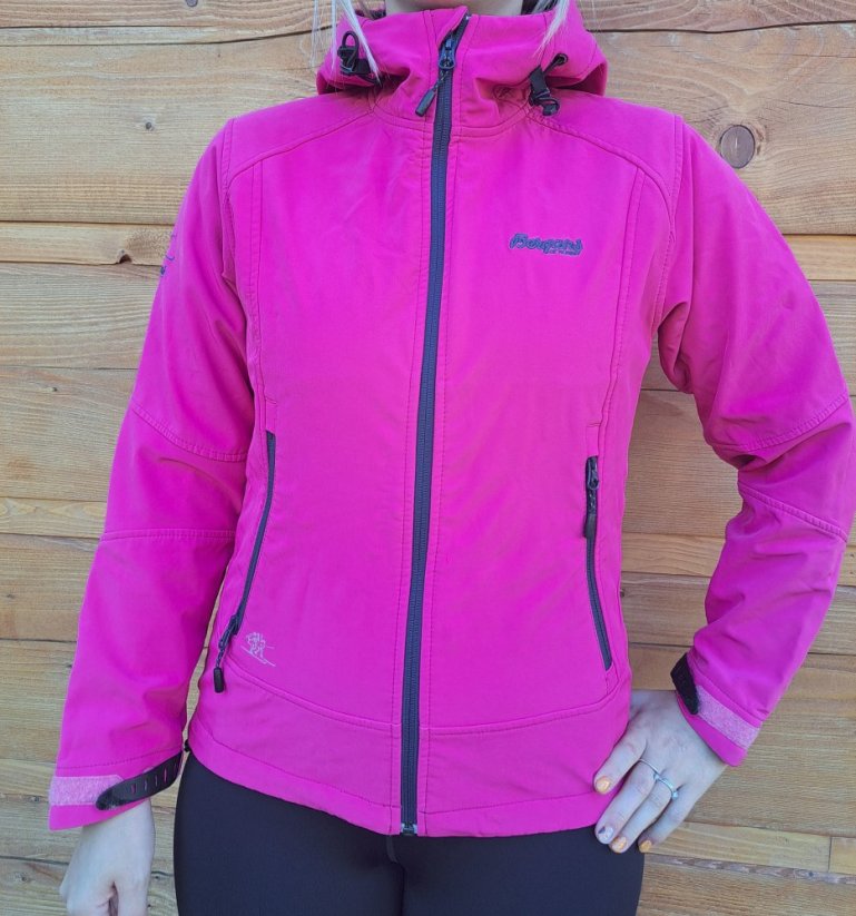 Dívčí softshell bunda Bergans of Norway, vel.158/164